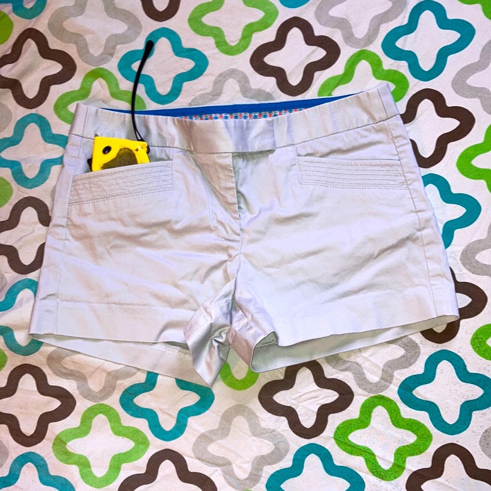 J. Crew City Fit Khaki Shorts Size 2 Beige
